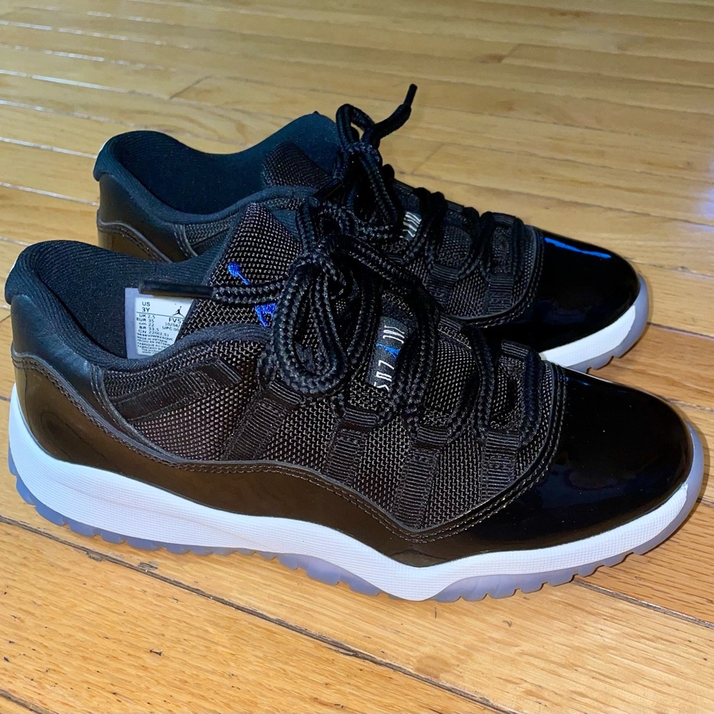 JORDAN 11 ‘SPACE JAM’ SZ 3
